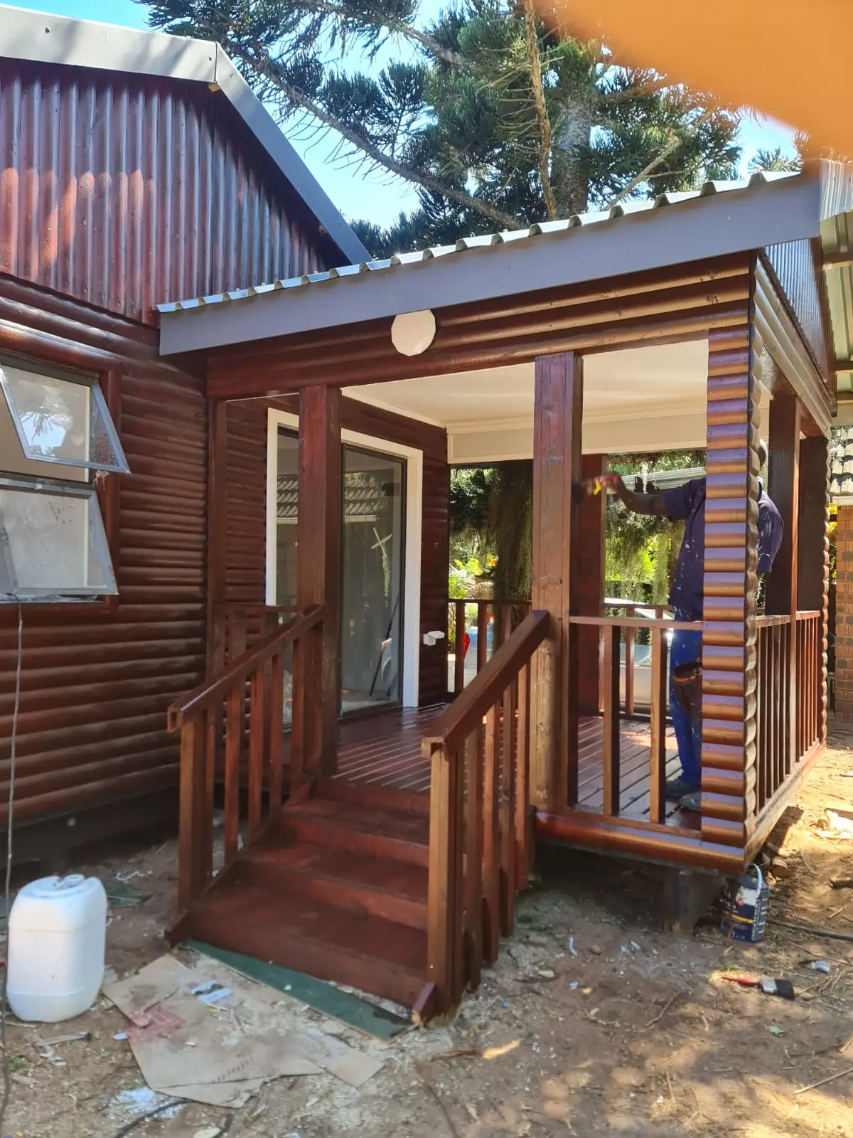 Emtunzini log home completed