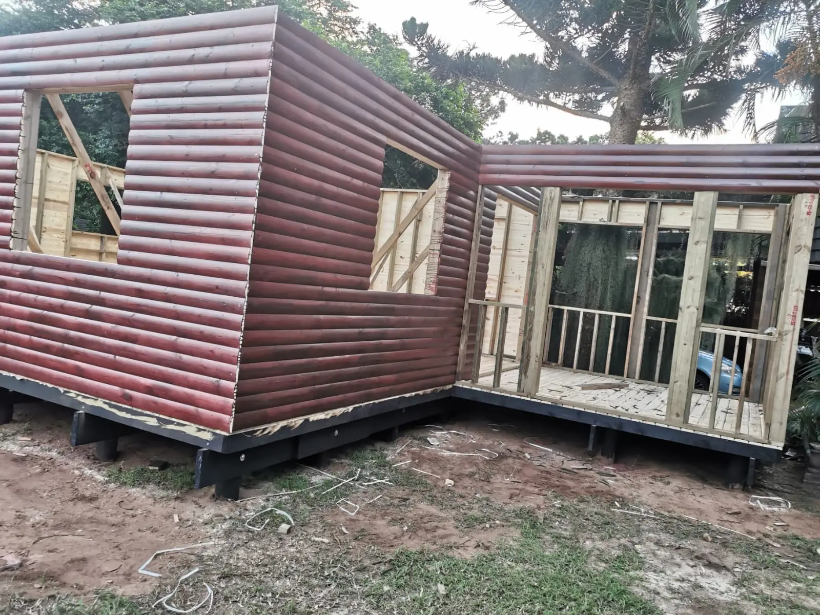 Emtunzini log home exterior